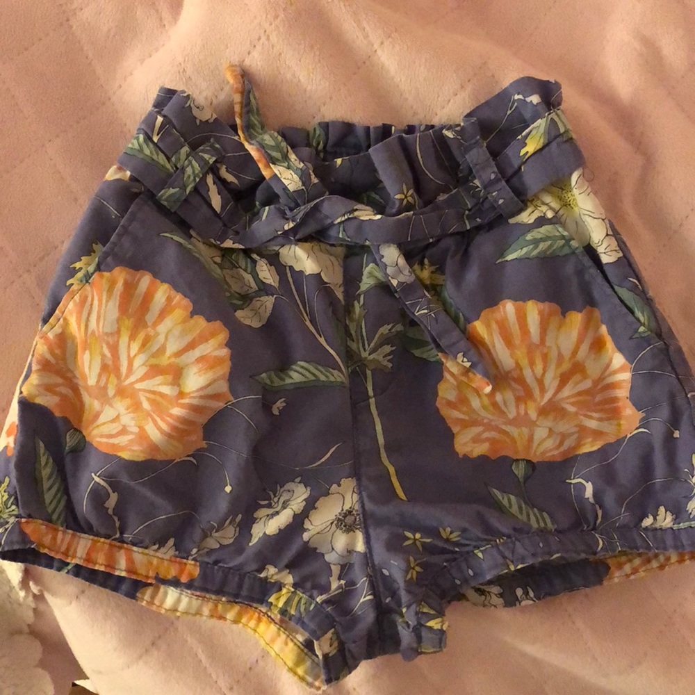 Floral high waisted shorts